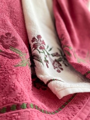 полотенце махровое caren темно-розовое (67 × 135, темно-розовый)